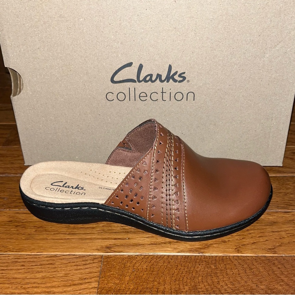 NEW Clarks Leather Laurieann Ease Slip On Mule Flats Dark Tan Women’s Size 5.5 - Picture 3 of 11